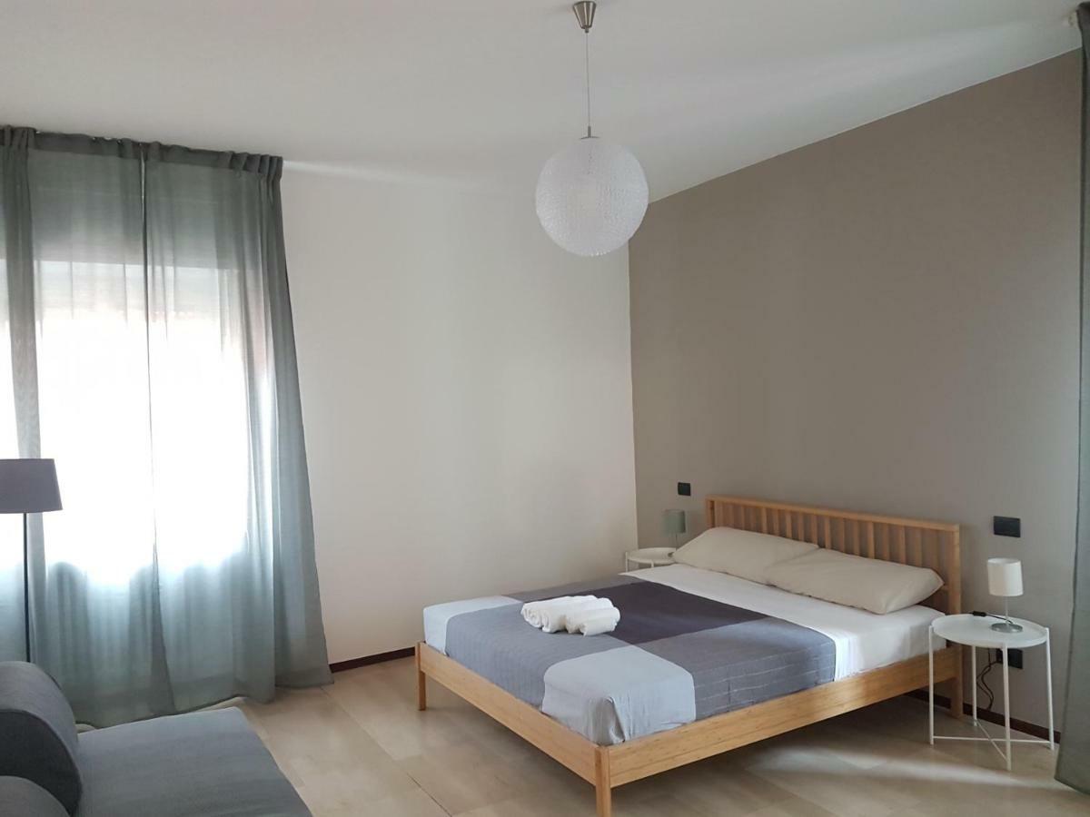 Lab3 City Private Apartment - 2 Bedrooms Pavia Eksteriør billede